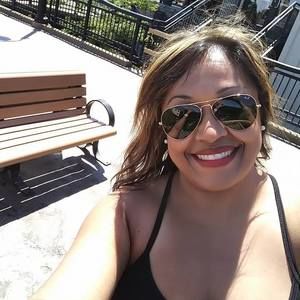 Meet your Posher, Lizandria